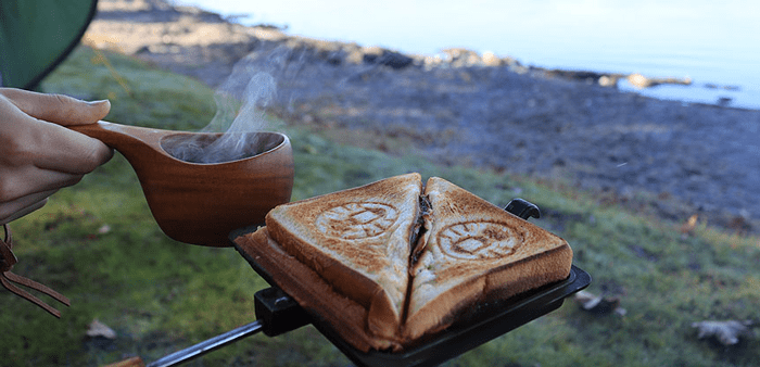 キャンプ飯